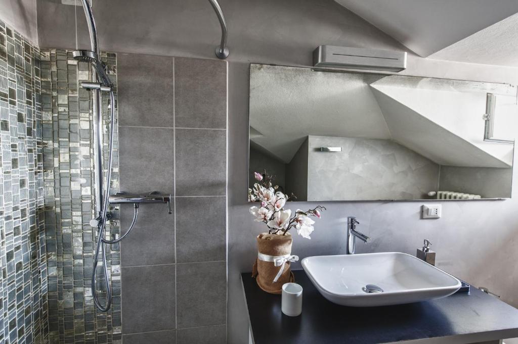 Cute & Cozy Terrace Apartman Bergamo Szoba fotó
